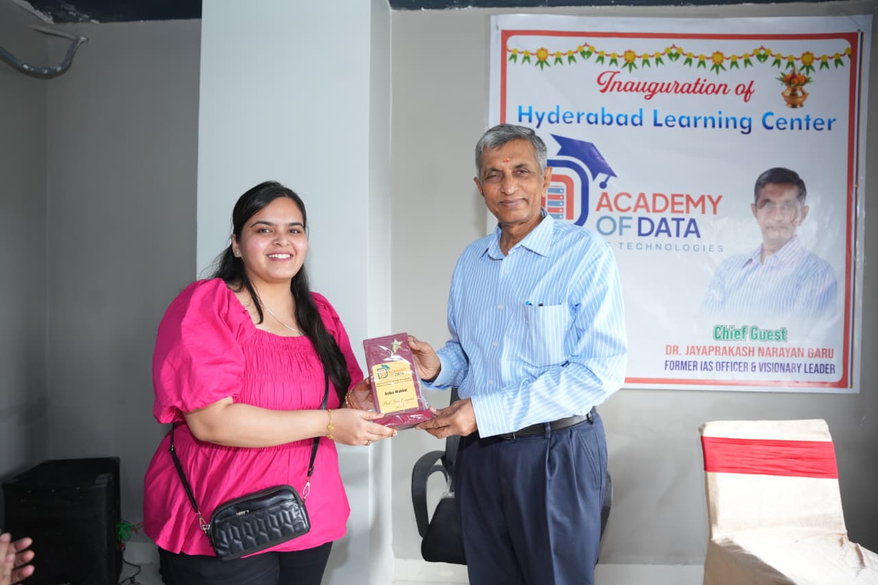 Academy of Data inauguration graduate award